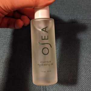 Osea Malibu Essential Hydrating Oil

1oz Full Size